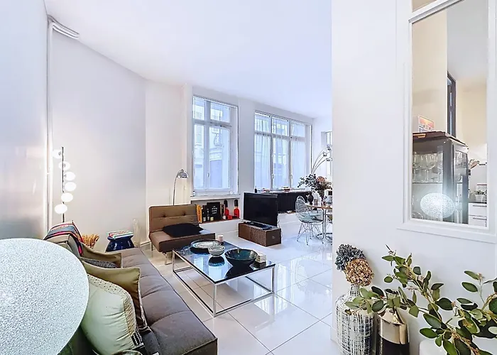 Elegant 3br Next To Place Des Vosges Lejlighed Paris