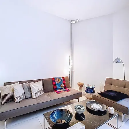 Elegant 3br Next To Place Des Vosges Paříž